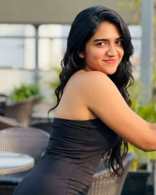 Dwarka Escort Call Girl